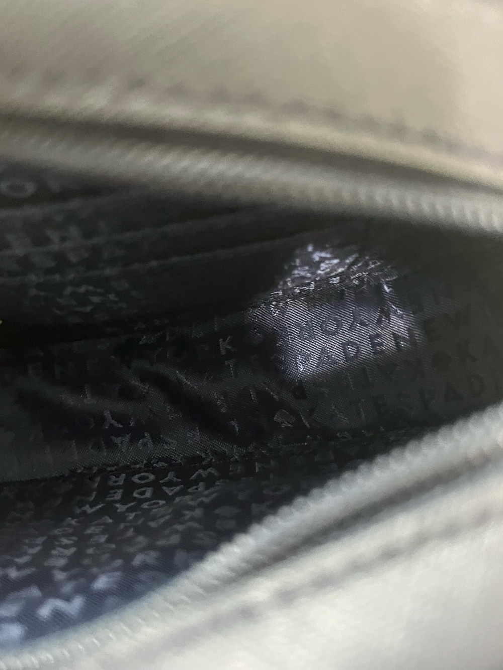 Kate Spade Sherpa polar bear crossbody Bag - Picture 5 of 8